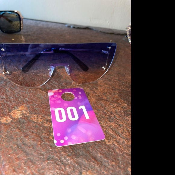 SUNGLASSES 🪢 PICK YOUR PAIR, with Microfiber cloth and Slip Case - Picture 2 of 7